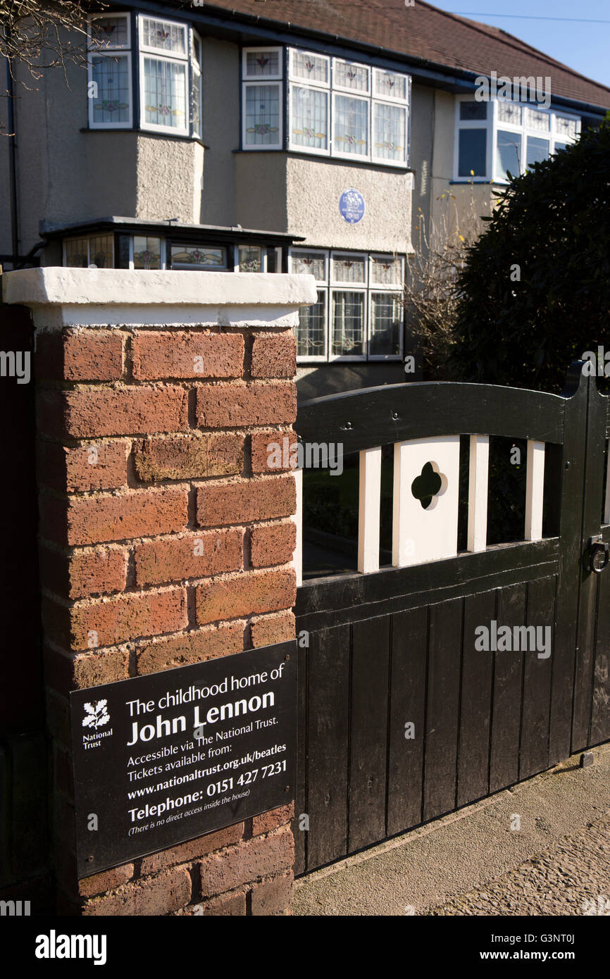 Merseyside, Liverpool, Beatles History, Mendips, 251 Menlove Road childhood home of Beatle John Lennon Stock Photo