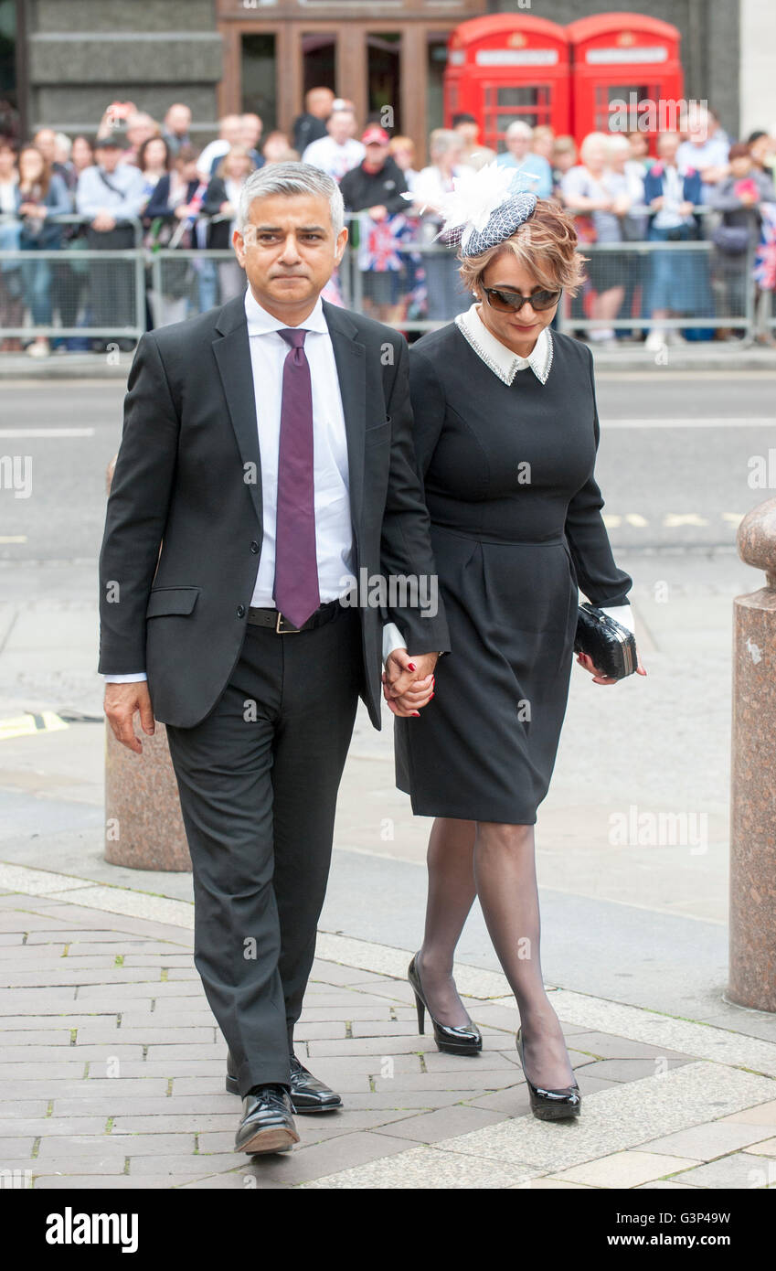 The Mayor of Sadiq aman Khan and his wife Saadiya Khan attending H.M. The Queen's 90th birthday service at St Pauls Cathedral. Stock Photo