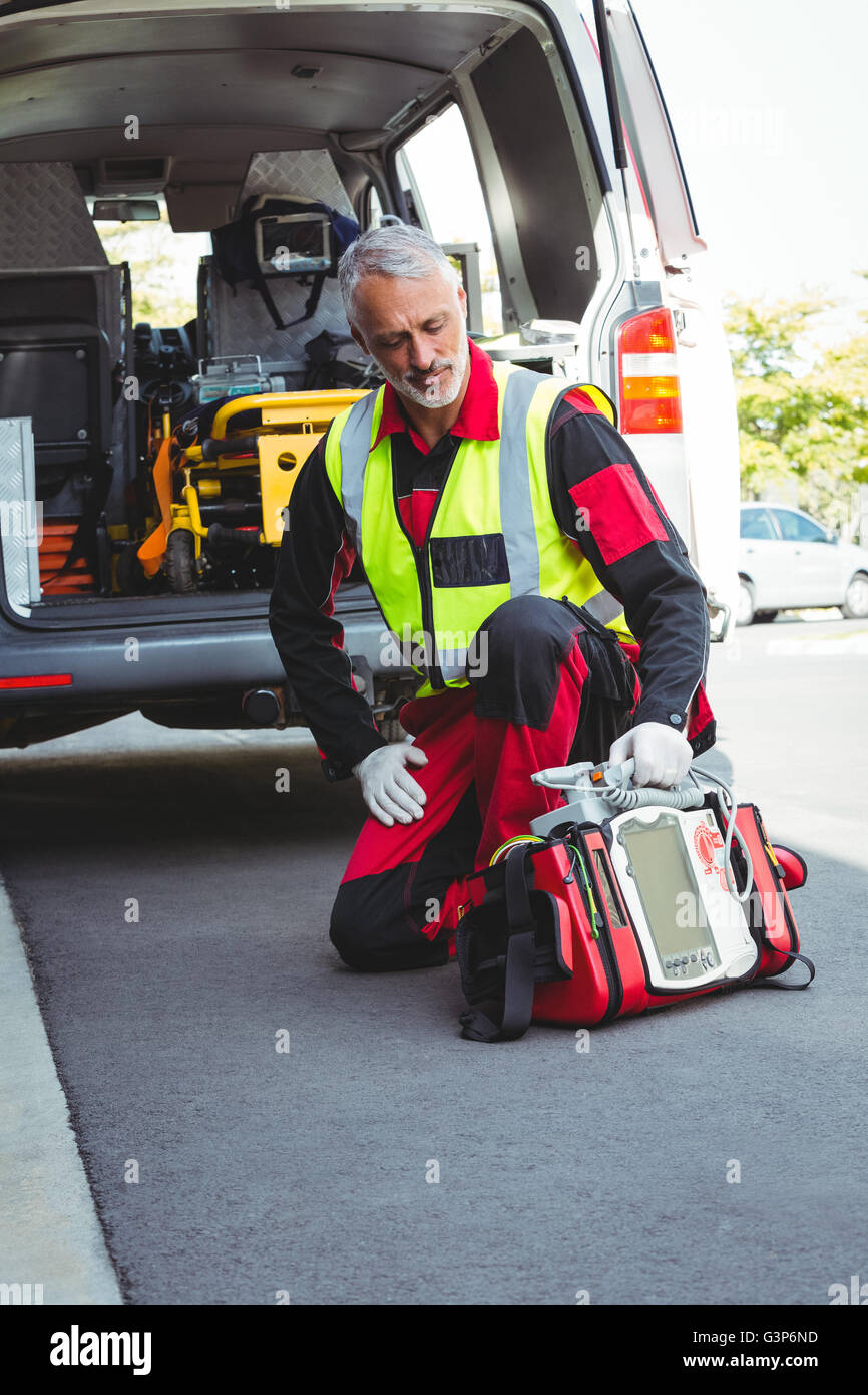 Defibrillator ambulance hires stock photography and images Alamy
