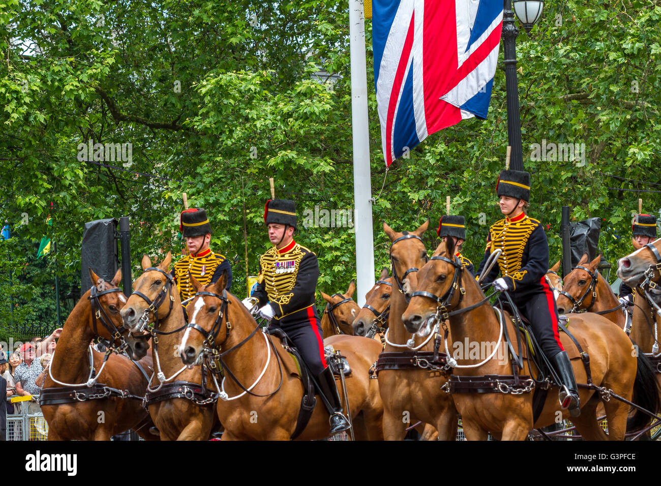 British army barracks parade hi-res stock photography and images - Alamy