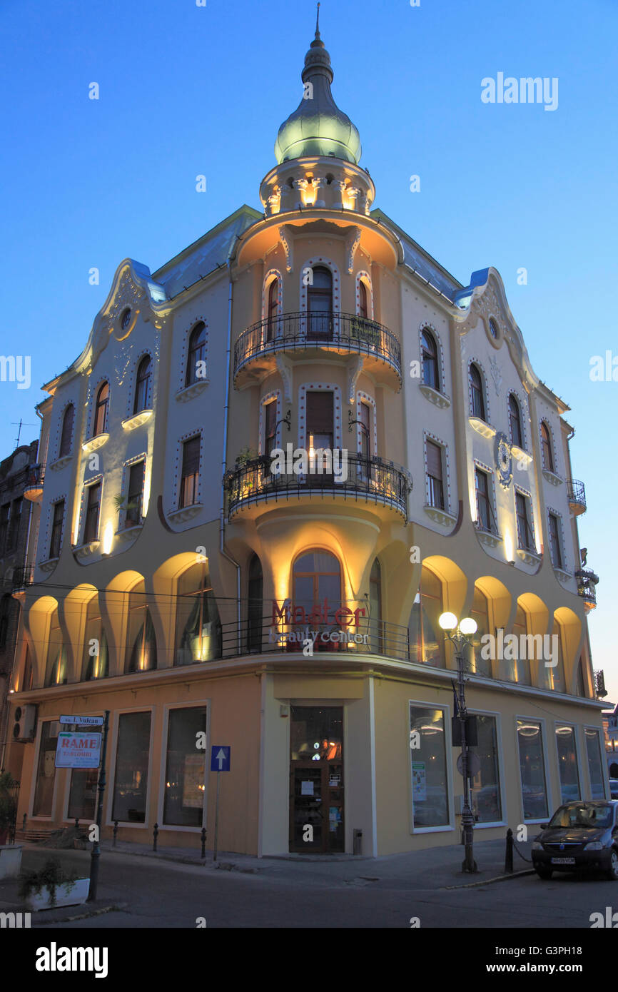 Romania, Crisana, Oradea, Piata Ferdinand, architecture Stock Photo Alamy