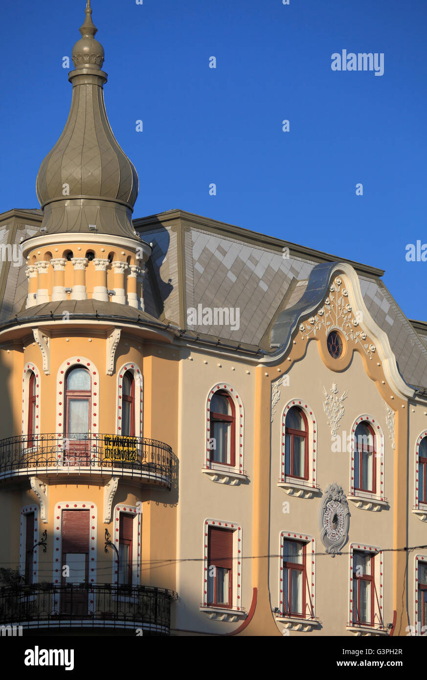 Romania, Crisana, Oradea, Piata Ferdinand, architecture Stock Photo Alamy