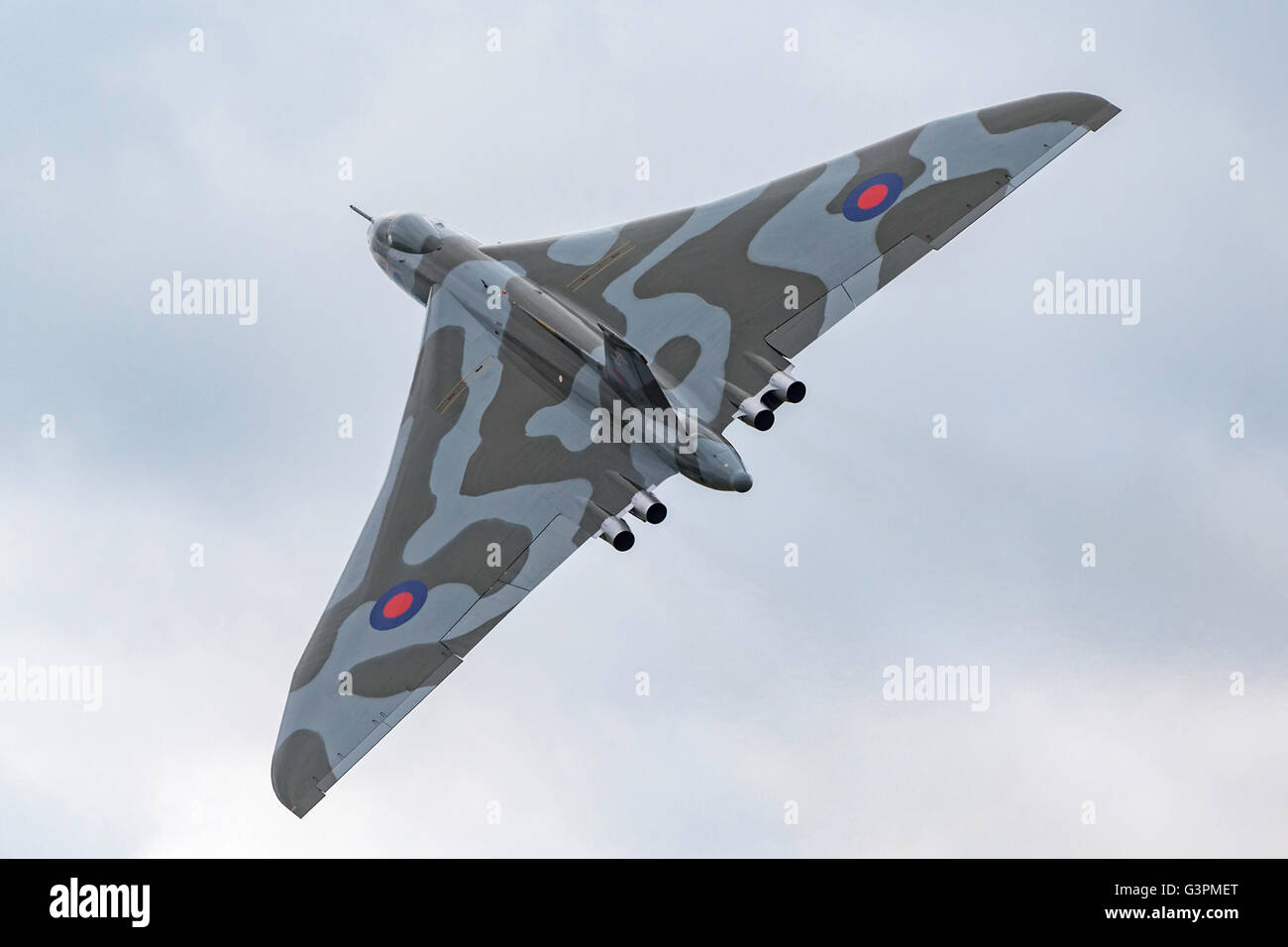 Former Royal Air Force Avro 698 Vulcan bomber aircraft XH558 from the Vulcan To The Sky Trust at the RAF Waddington Airshow Stock Photo