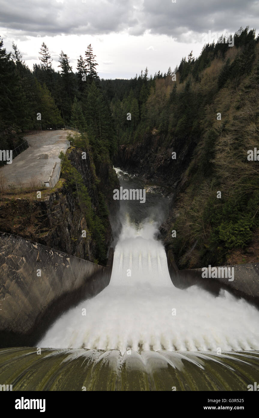 Vancouver Cleveland dam Stock Photo Alamy