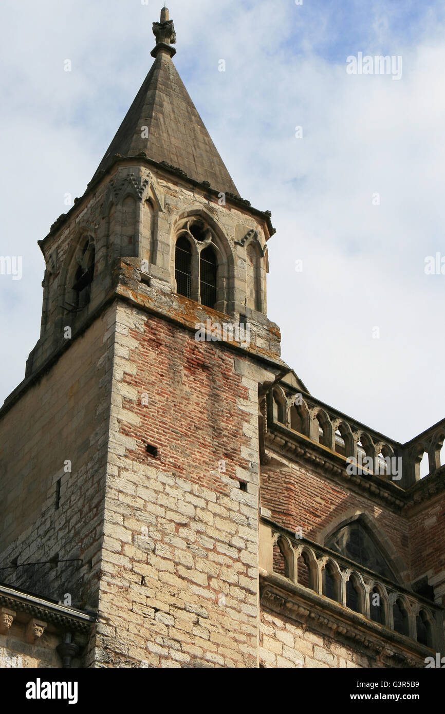 Detail of the facade of the Saint-Etienne cathedral in Cahors (France). Stock Photo