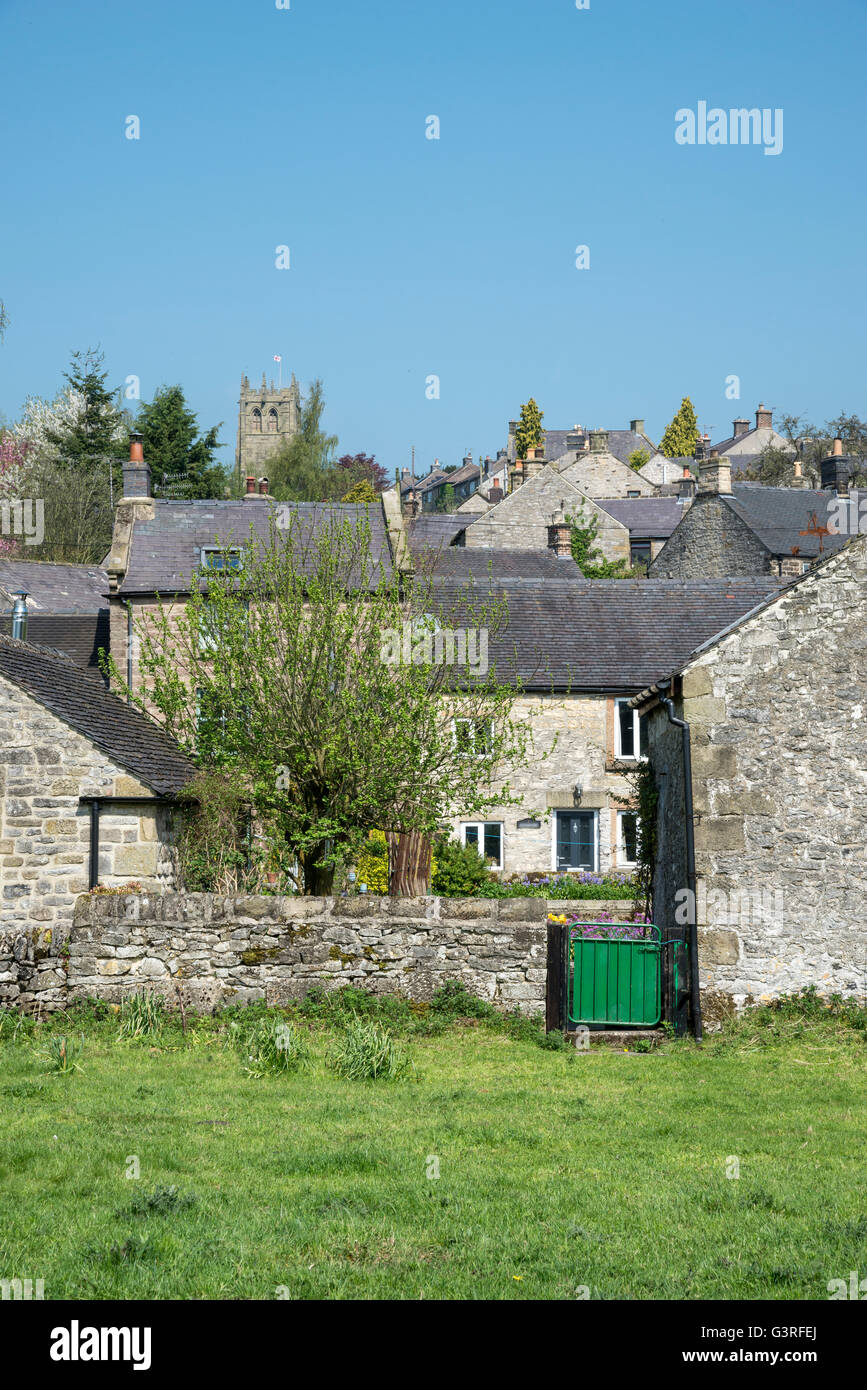 The village of Youlgreave in the Peak District, Derbyshire. Houses built of limestone in this pretty village. Stock Photo