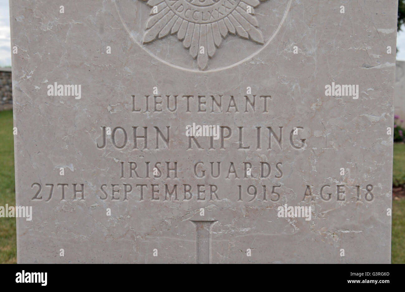 Grave of Lieutenant John Kipling, only son of Rudyard Kipling, CWGC St  Marys Advanced Dressing Station Cemetery, Haisnes, France Stock Photo -  Alamy