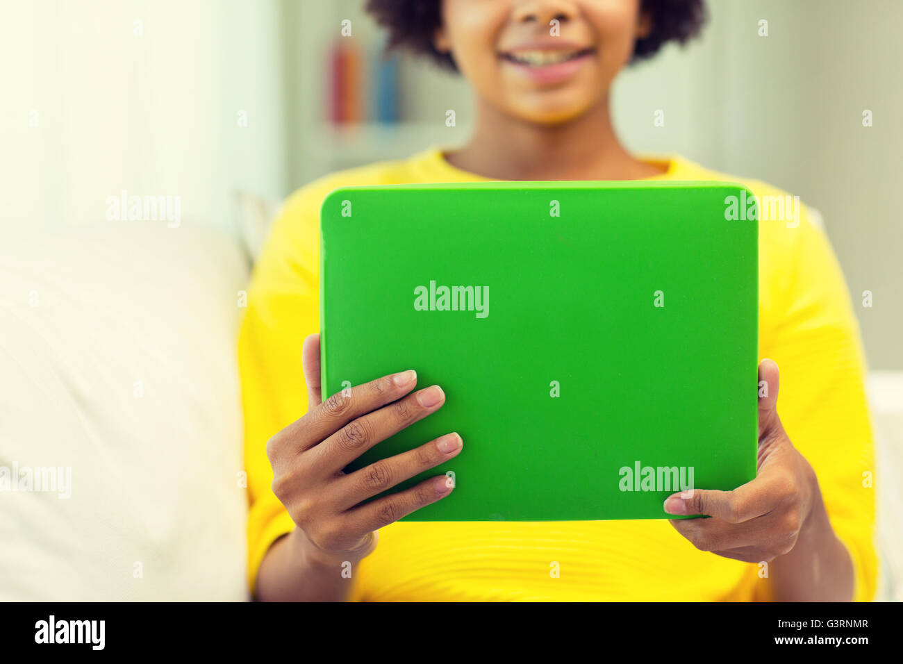 happy african american woman with tablet pc Stock Photo - Alamy