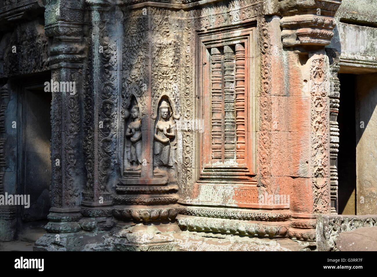Apsara HinduBuddhist spirit stone carving and Buddhist art on Ta Prohm