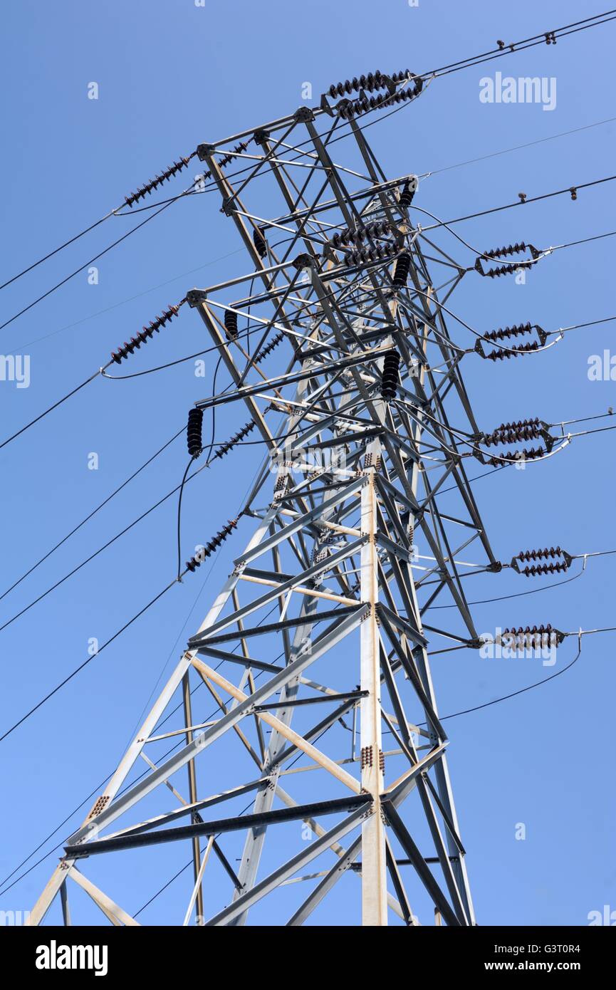 Connection Pylon Electrical pylon hi-res stock photography and images - Alamy