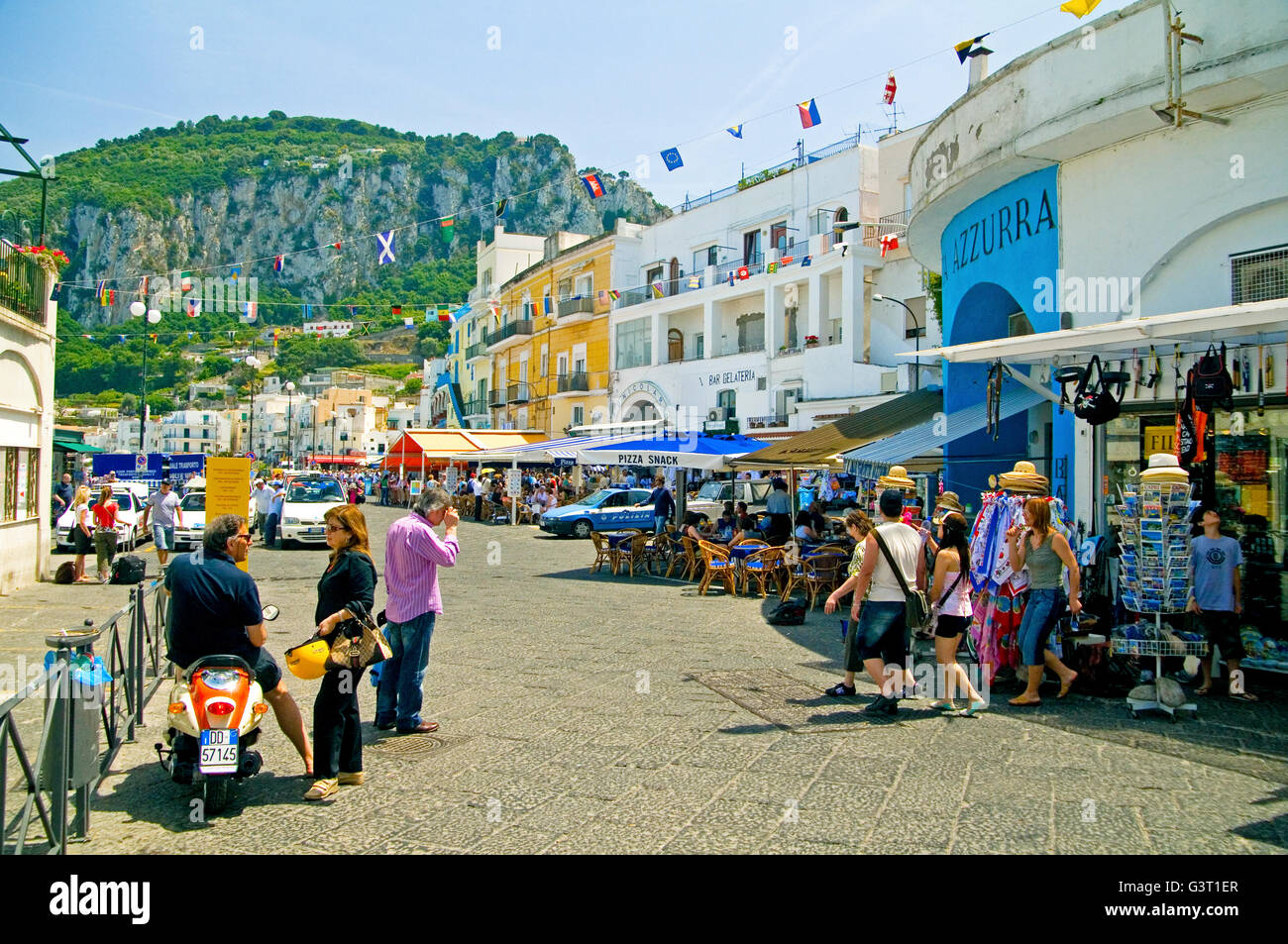 Tourist shopping capri italy hires stock photography and images Alamy