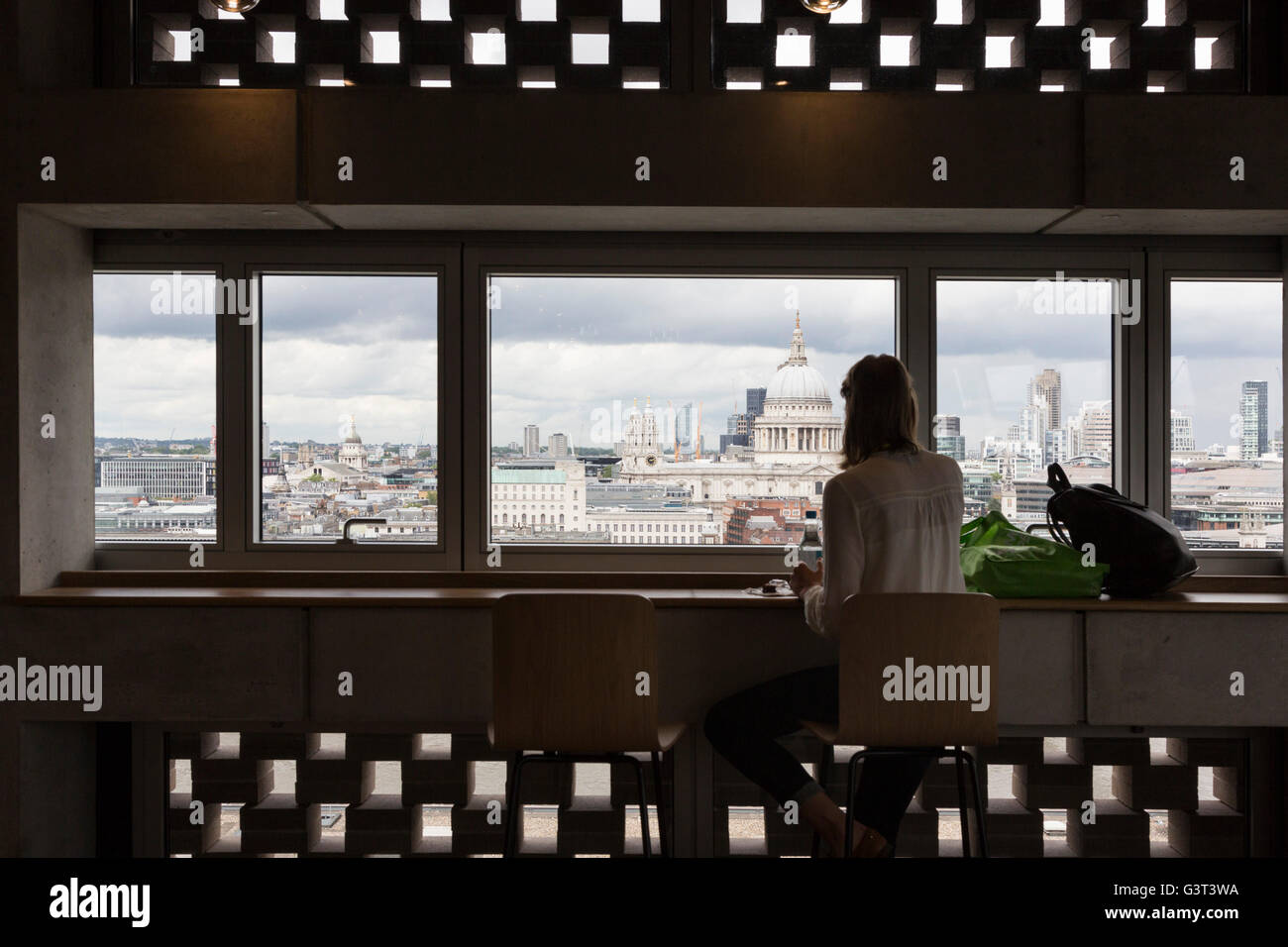 London, UK. 14 June 2016. View of the London skyline with St. Paul's Cathedral from the restaurant in the Switch House of Tate Modern. Press preview of the new Tate Modern which will open to the public this weekend. Credit:  ukartpics/Alamy Live News Stock Photo