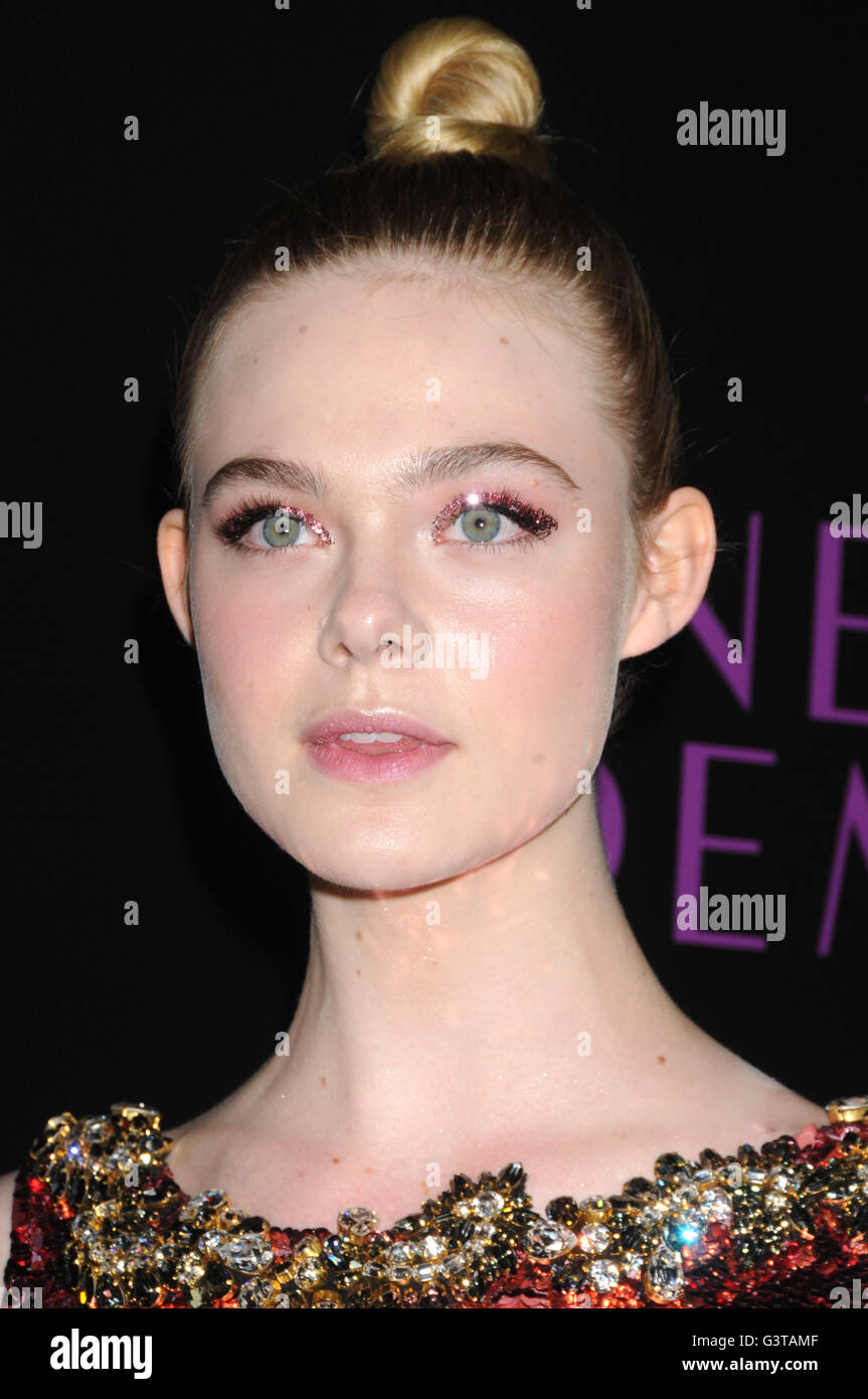 Los Angeles, California, USA. 14th June, 2016. June 14th 2016 - Los Angeles California USA - Actress ELLE FANNING at the ''The Neon Demon'' Premiere held at the Arclight Cinerama Dome, Hollywood. Credit:  Paul Fenton/ZUMA Wire/Alamy Live News Stock Photo