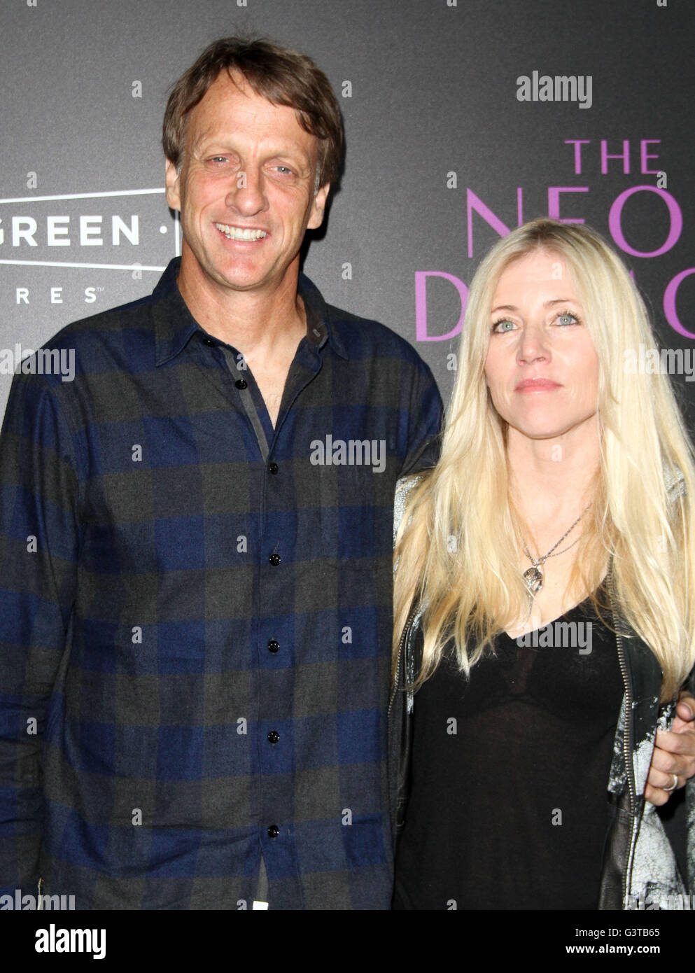 Hollywood Ca Usa 14th June 2016 14 June 2016 Hollywood California Tony Hawk And Catherine Goodman The Neon Demon Los Angeles Premiere Held At The Arclight Cinemas Cinerama Dome Photo