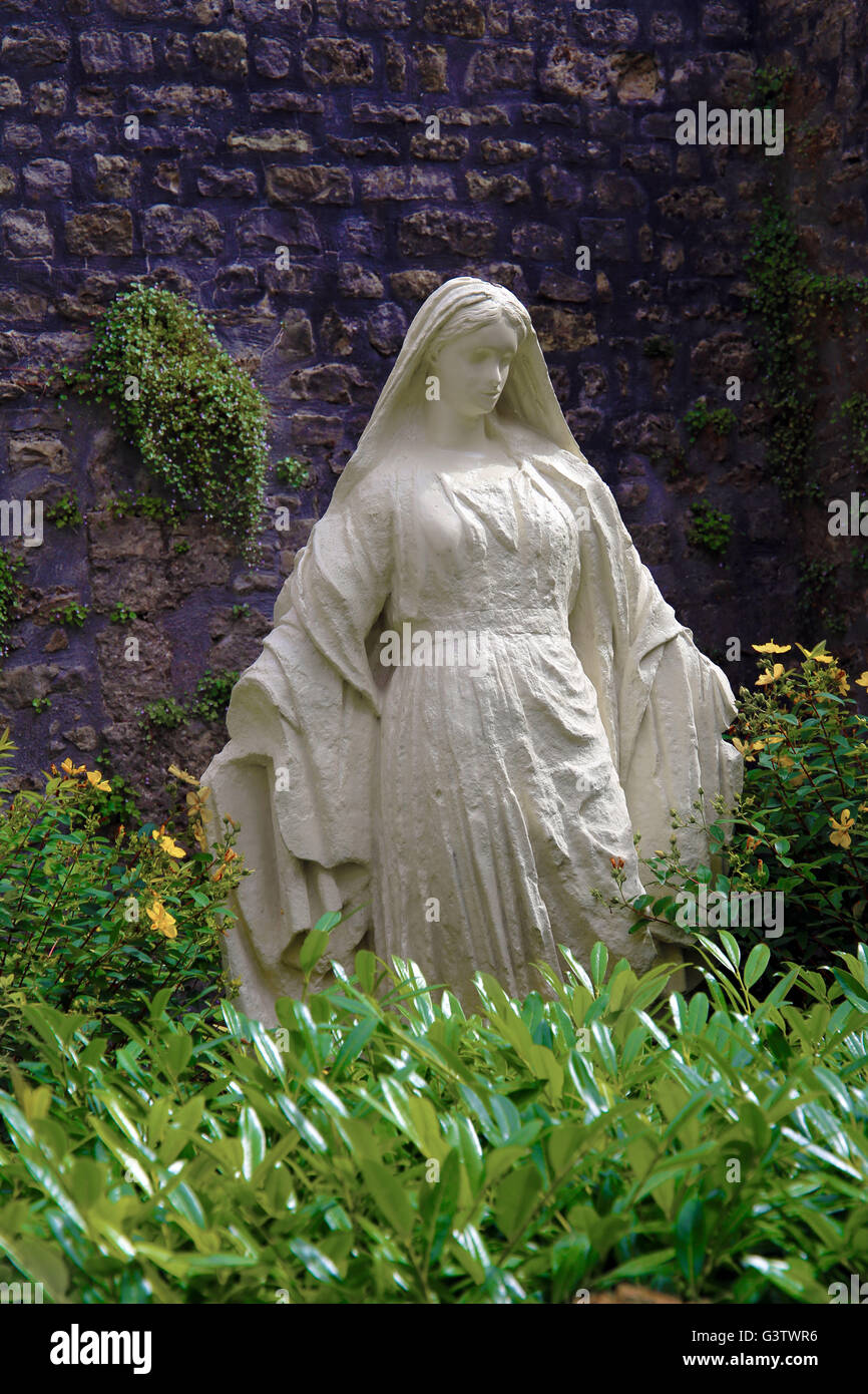 Mary in the garden Stock Photo Alamy