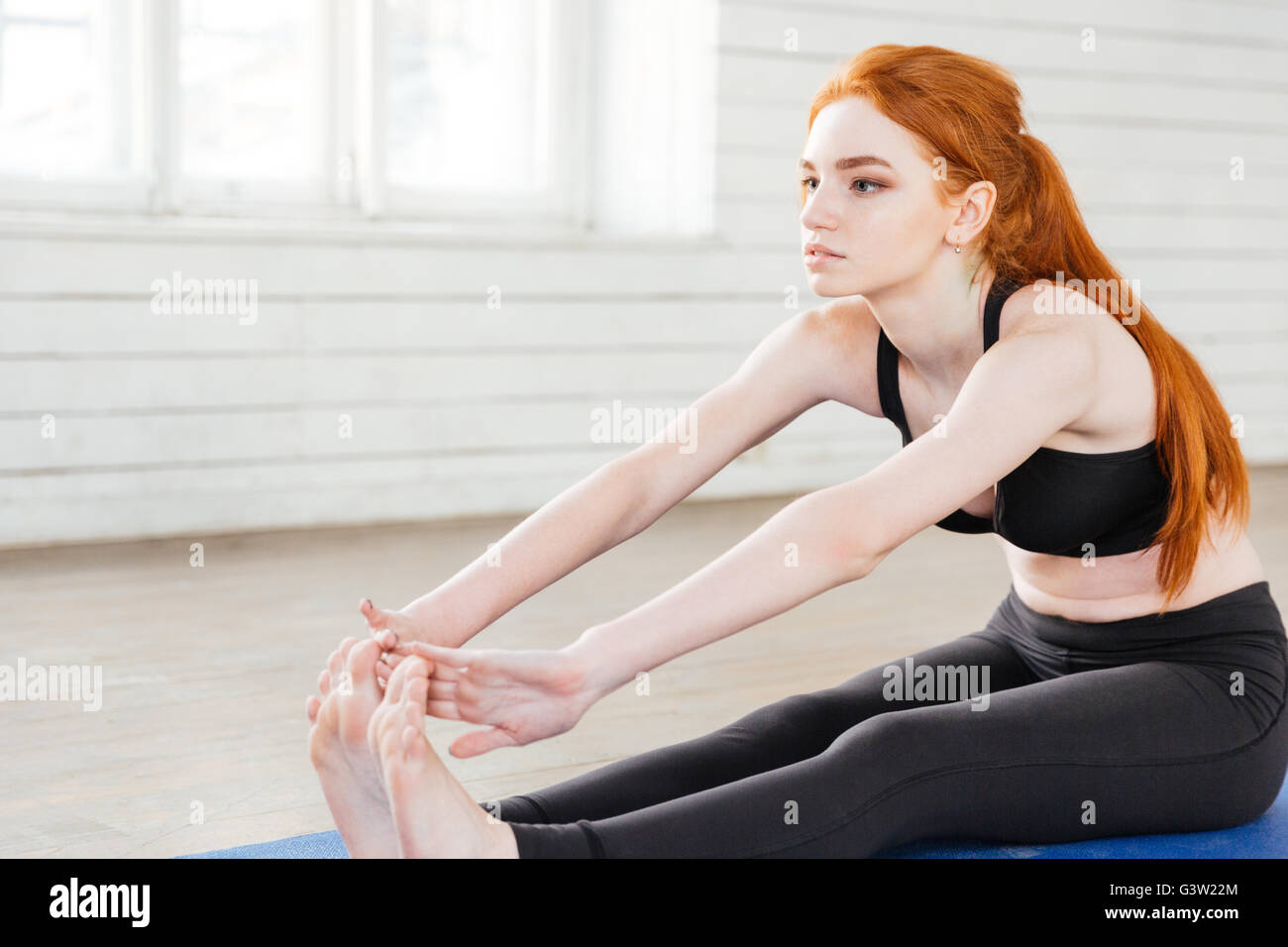 fitness woman with girl red alamy stock photo fitness woman with girl red alamy stock photo