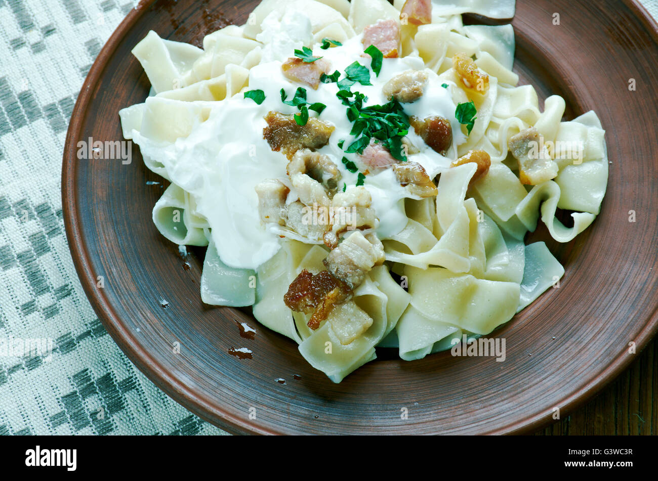 Turos Csusza Hungarian Savoury Quark Cheese Noodle Dish Made With Stock Photo Alamy