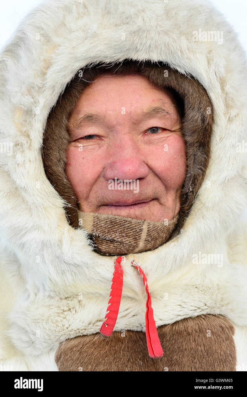 portrait of elderly Nenets in national clothes, malitsa. The Yamal ...