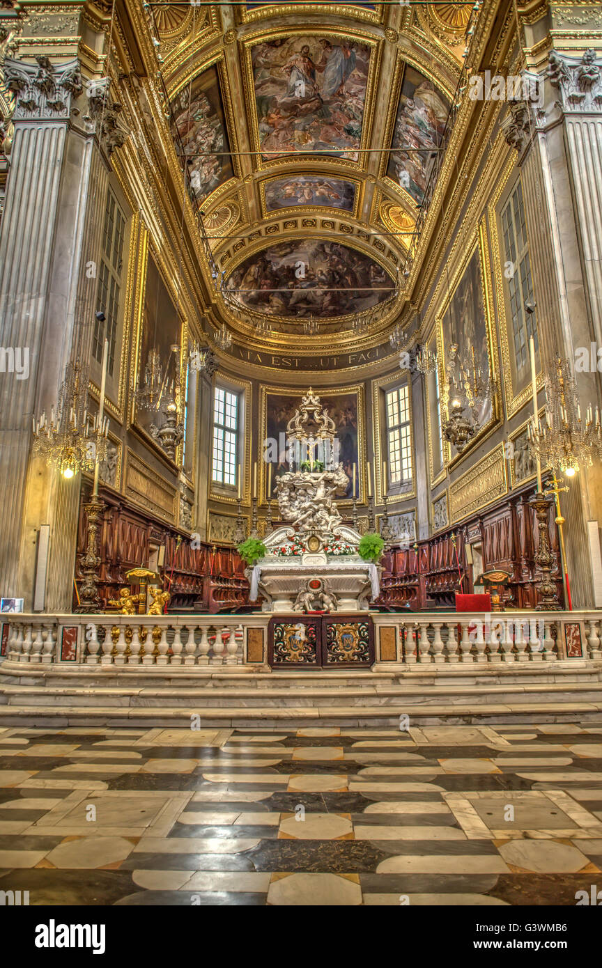 Interior basiilica hi-res stock photography and images - Alamy