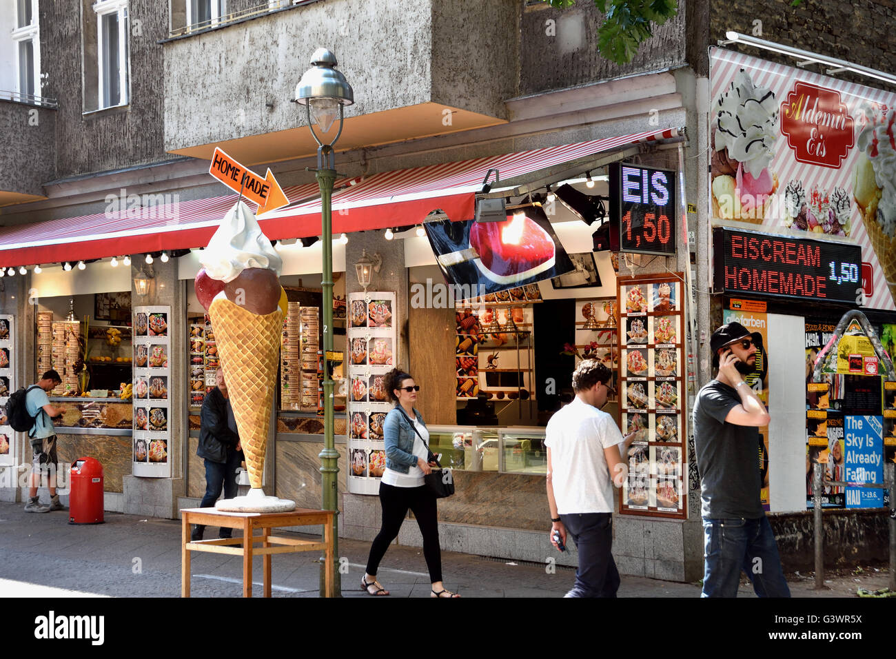 Ice Cream Parlor Kreuzberg ( surrounding district Kottbusser Tor and