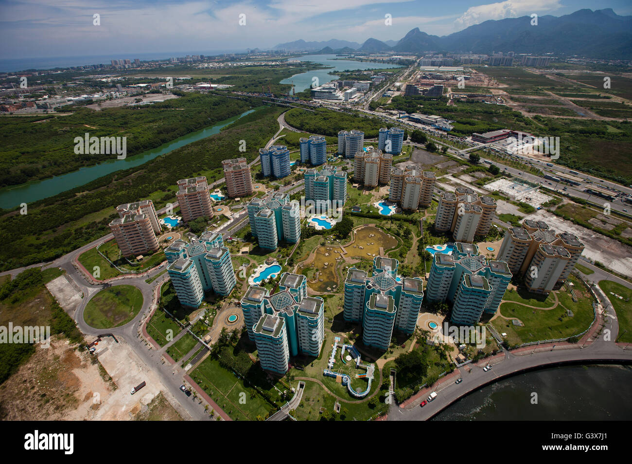 Urban sprawl, Barra da Tijuca borough in Rio de Janeiro, Brazil - americanized lifestyle - construction of luxury condominiums with leisure infrastructure and business centers.  The real estate 'boom' in Rio right after the city was chosen for the 2016 Summer Olympic Games affected the prices in Barra that will host most of the venues of the Games. Stock Photo