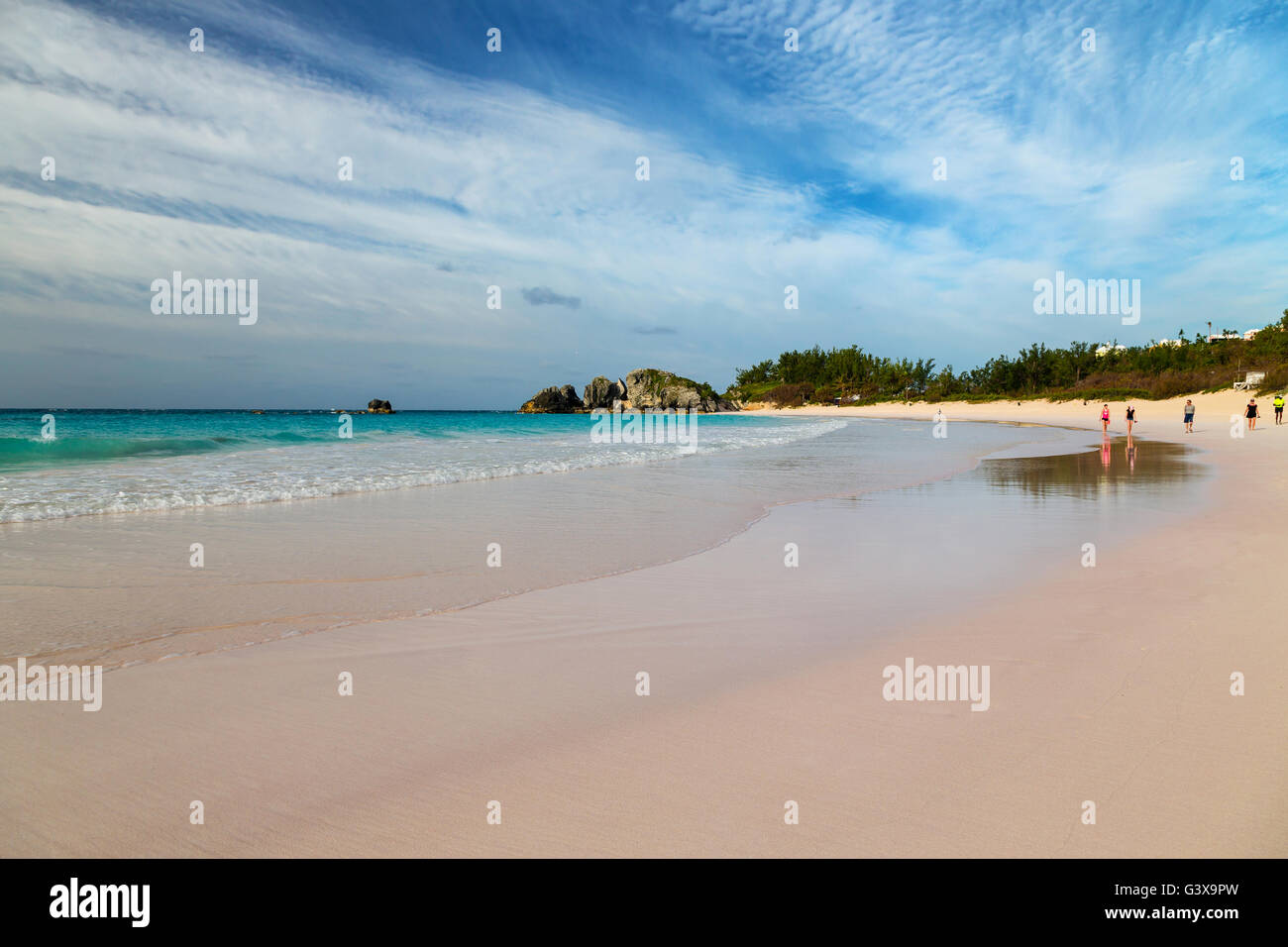 Beautiful Horseshoe Bay Beach on the island of Bermuda Stock Photo Alamy