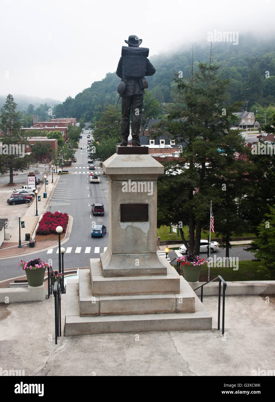 Civil war statue hi-res stock photography and images - Alamy