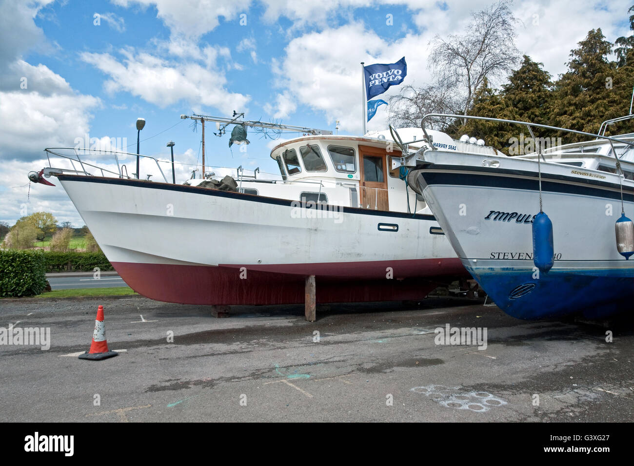Boats ashore in marina hires stock photography and images Alamy