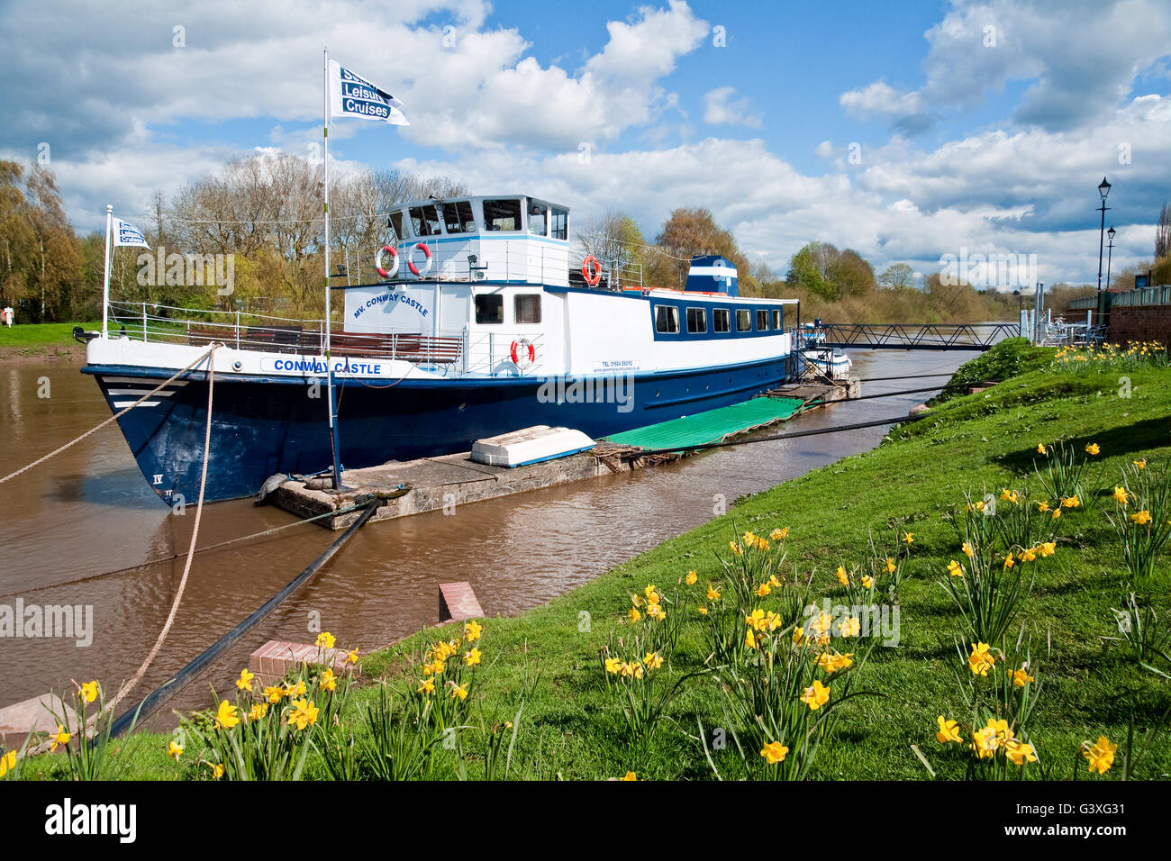 boat trip upton on severn