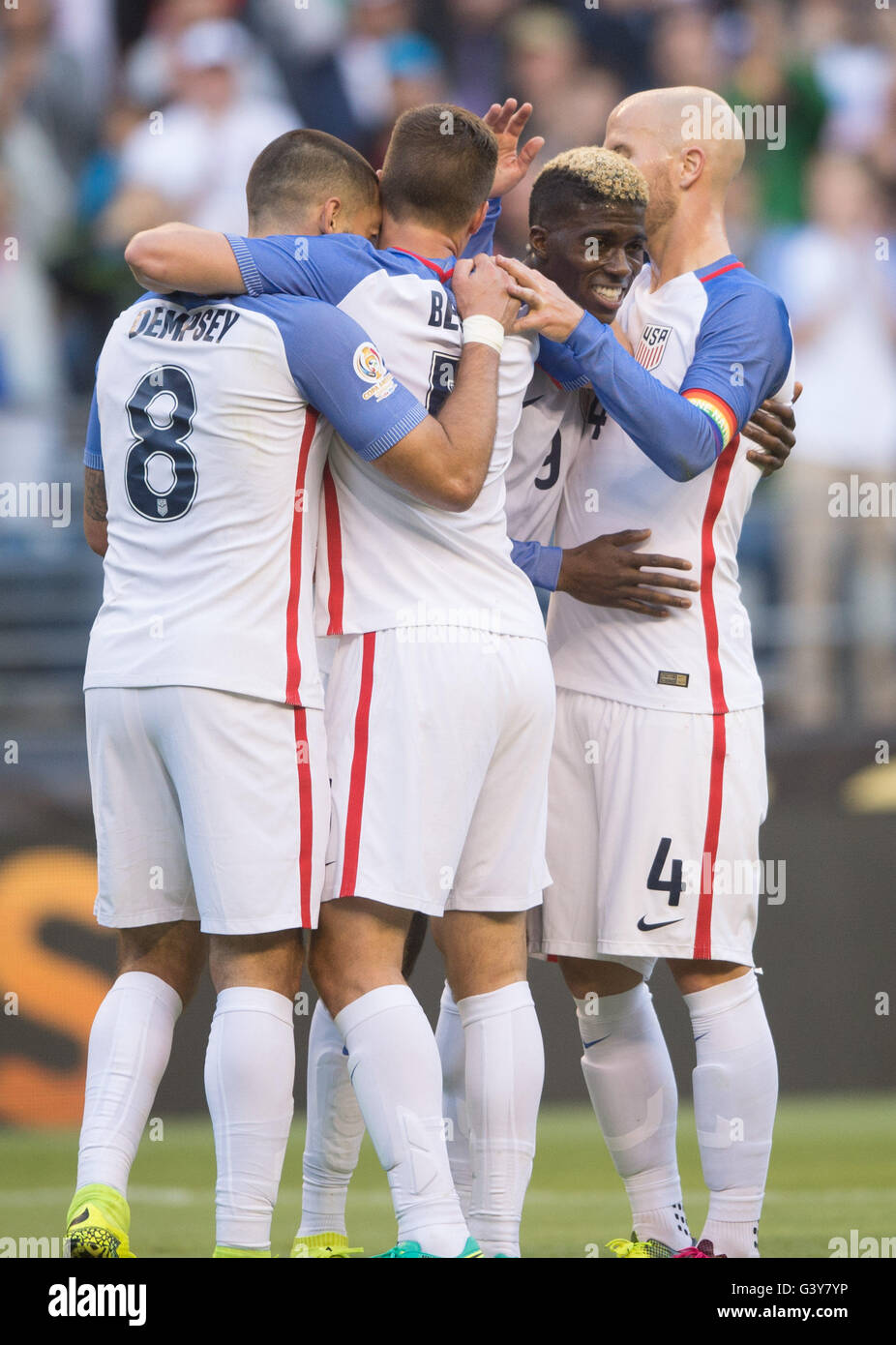 Seattle, USA. 16th June, 2016. Gyasi Zardes (2nd R) of the United States celebrates scoring with his teammates Clint Dempsey (1st L), Matt Besler (2nd L) and Michael Bradley during the quarterfinal between the United States and Ecuador at the 2016 Copa America soccer tournament at the Century Link Field in Seattle, the United States, June 16, 2016. The United States won 2-1. Credit:  Yang Lei/Xinhua/Alamy Live News Stock Photo
