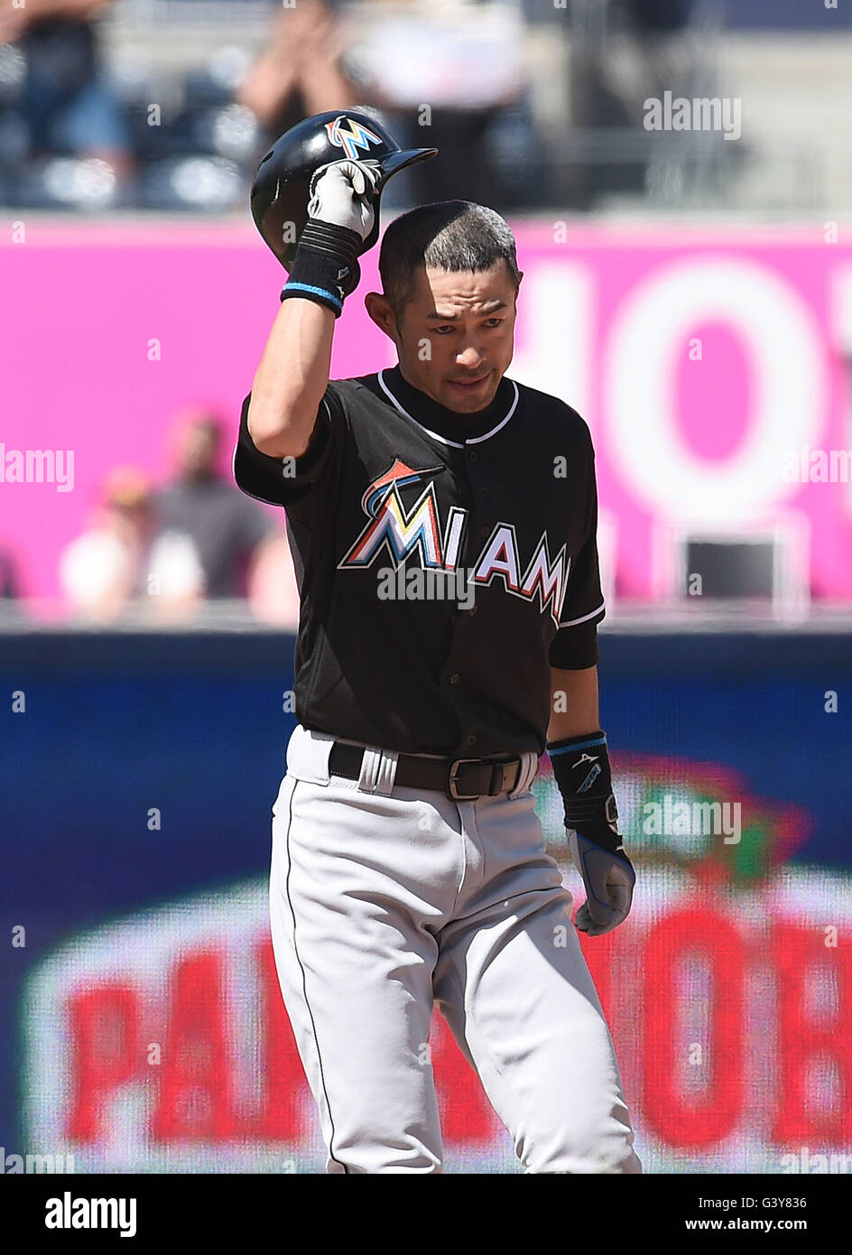 Ichiro suzuki miami 2016 san diego hi-res stock photography and images -  Alamy