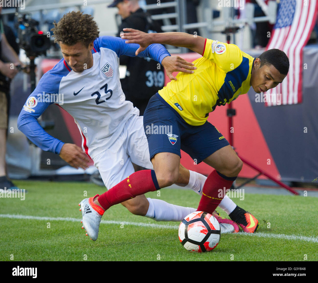 Seattle. 16th June, 2016. Fabian Johnson (L) of the United States vies with Jefferson Montero of Ecuador during their quarterfinal match of 2016 Copa America soccer tournament at Century Link Field in Seattle, the United States on June 16, 2016. The United States won 2-1. Credit:  Yang Lei/Xinhua/Alamy Live News Stock Photo