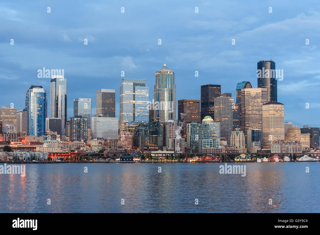 Panoramic view of Seattle Downtown and Space Needle from Puget Sound Stock Photo