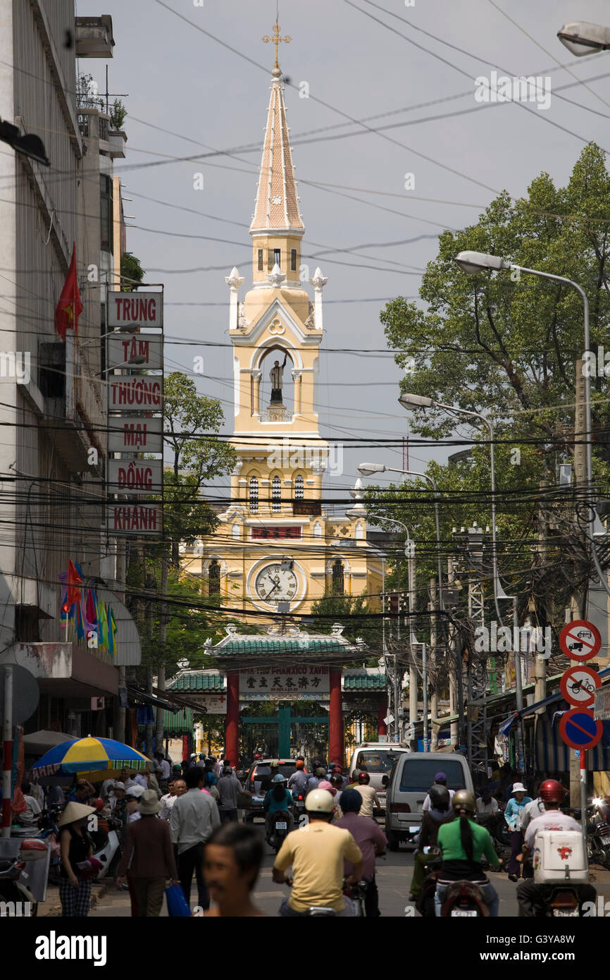 Chinese quarter of Cholon in Saigon, Ho Chi Minh City, Vietnam, Southeast Asia, Asia Stock Photo