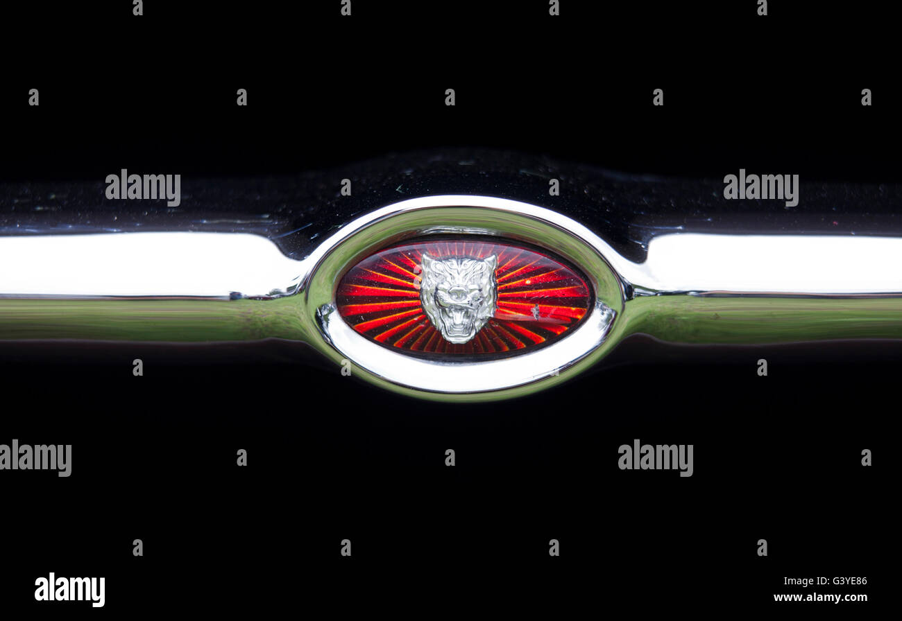 jaguar logos stock photos jaguar logos stock images alamy