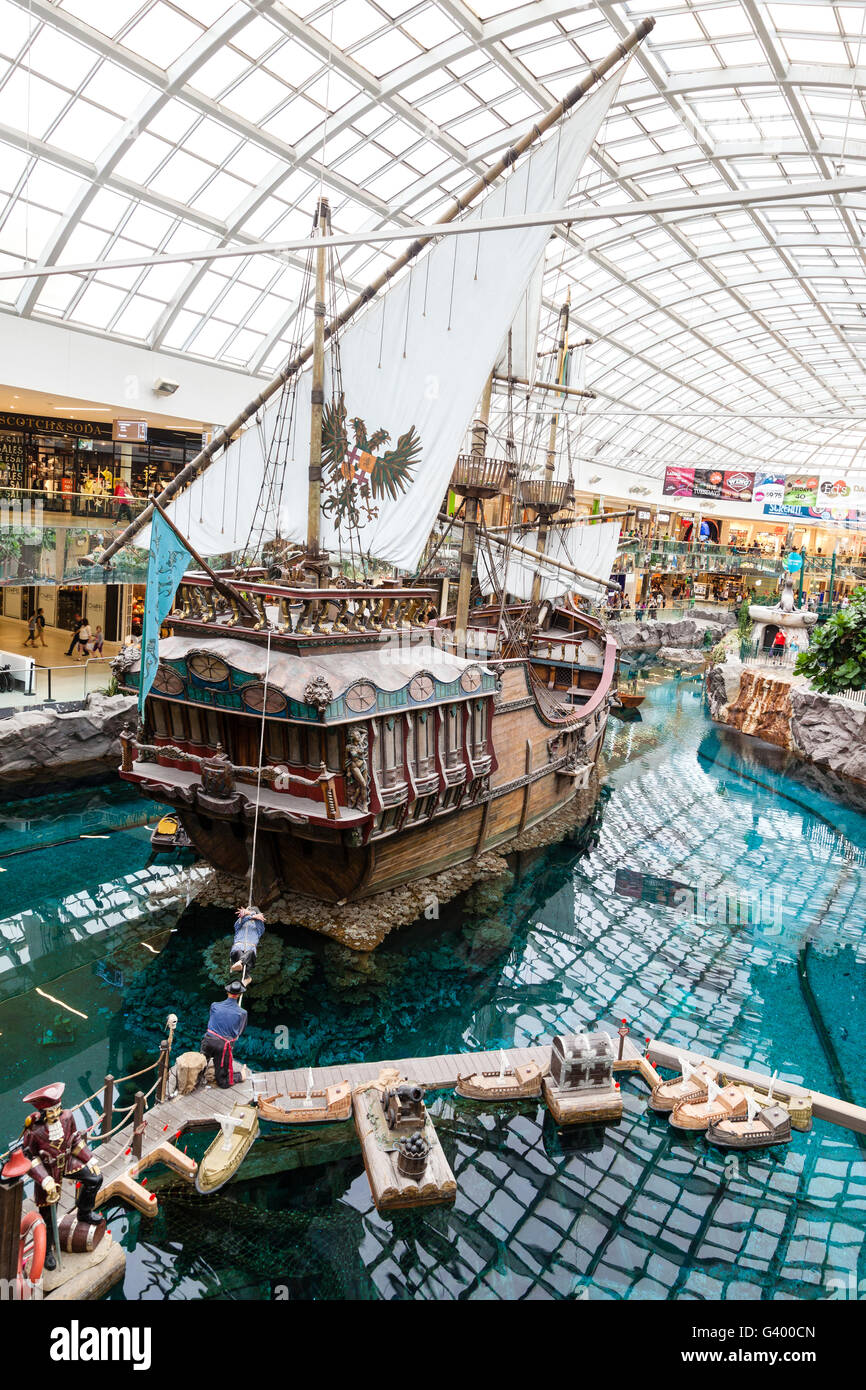 West edmonton mall hi-res stock photography and images - Alamy