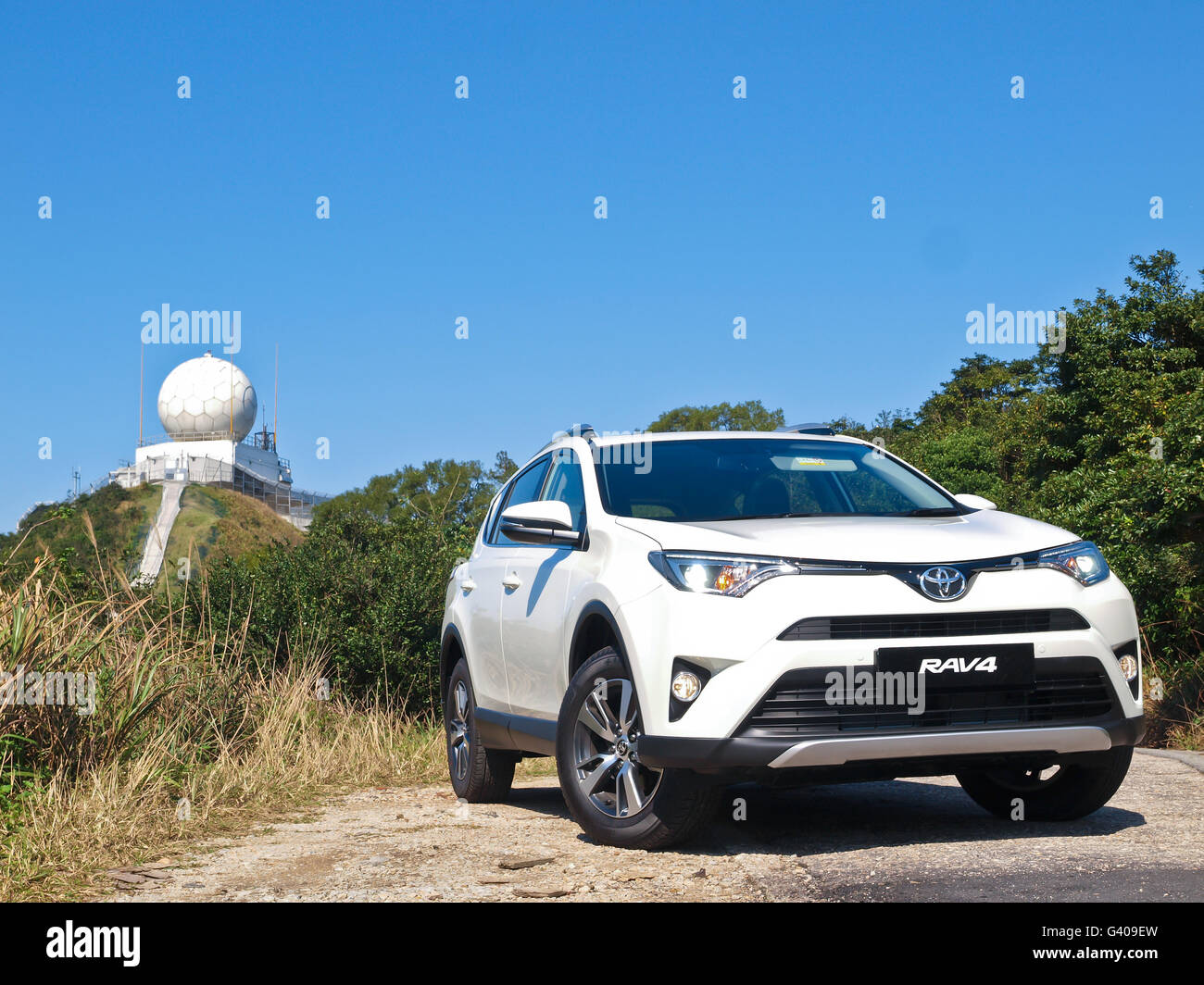 Toyota RAV4 Adventure: SUV zitiert Offroad-Urgroßvater