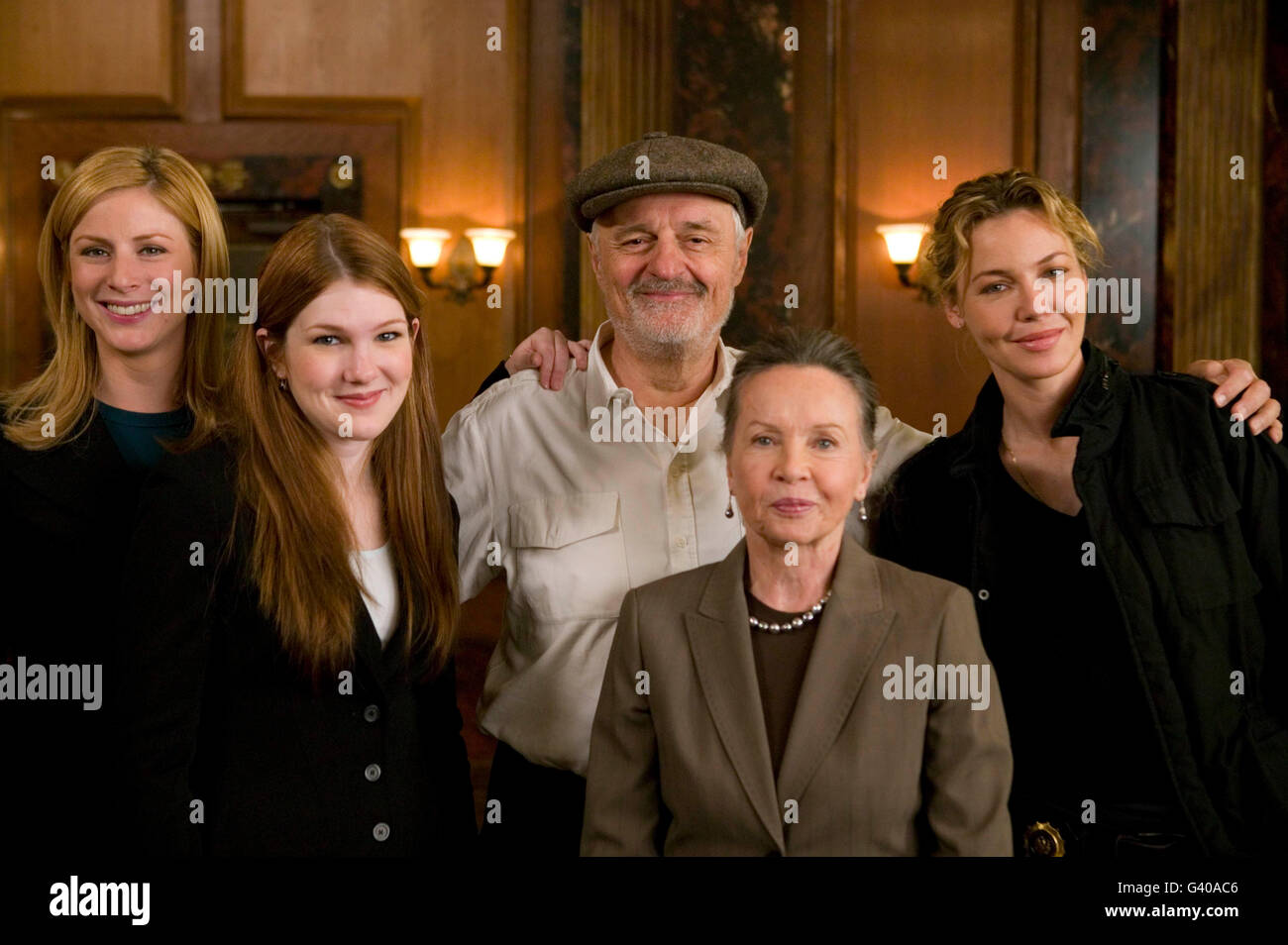 8 May 2006 - North Bergen, NJ - LtoR: Diane Neal, Lily Rabe, Ted Kotcheff, Leslie Caron, Connie Nielsen on set of Law & Order Stock Photo