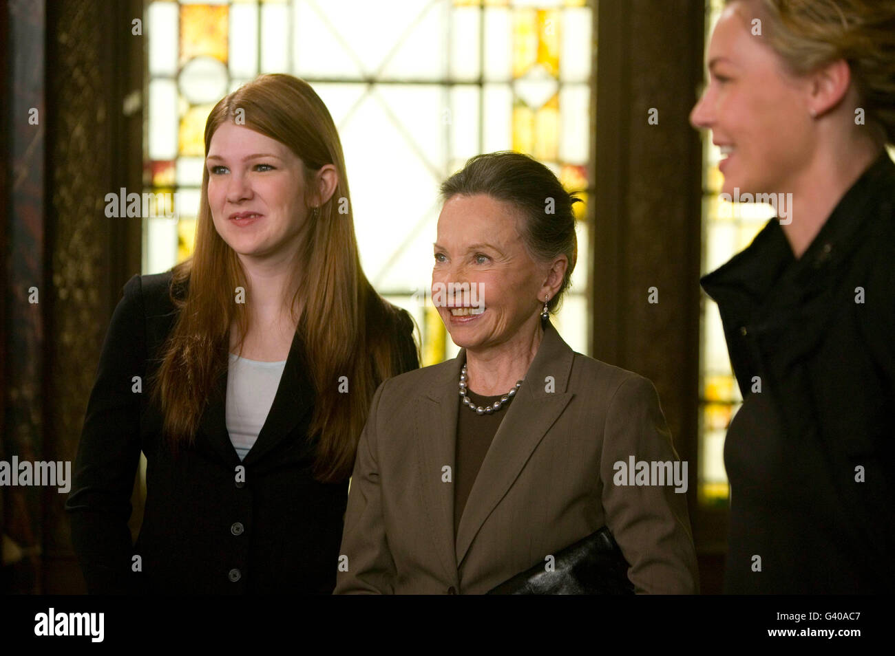8 May 2006 - North Bergen, NJ - Actresses (LtoR) Lily Rabe, Leslie Caron and Connie Nielsen on set of Law & Order SVU Stock Photo