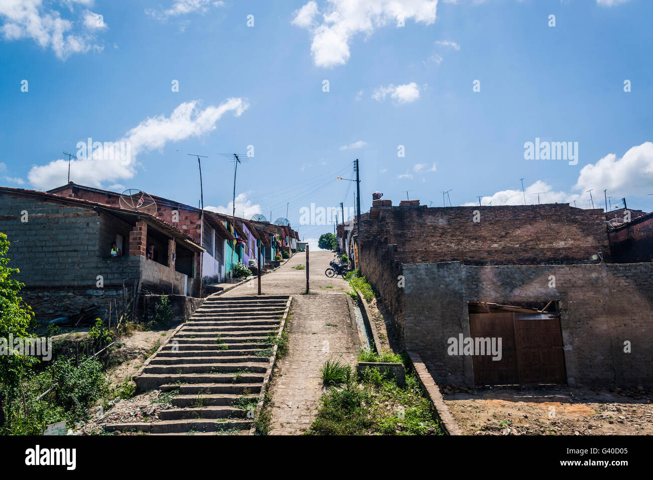 Poor neighbourhood along motorway, Alagoas, Brazil Stock Photo