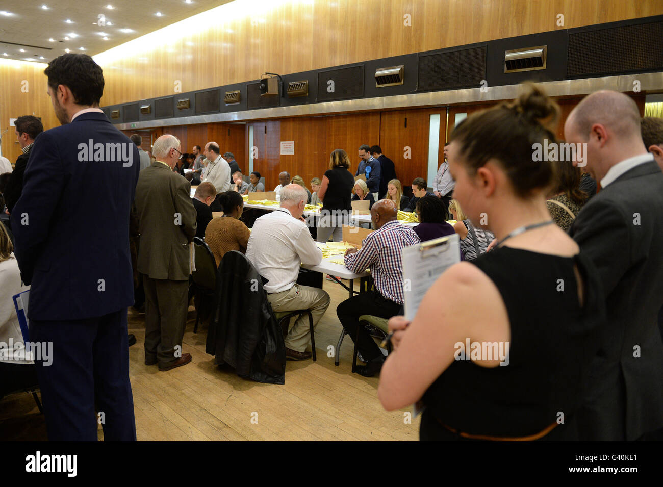 A two minute silence is observed in memory of Labour MP Jo Cox, who died after being shot and stabbed in the street outside her constituency advice surgery in Birstall, West Yorkshire, during the count at Wandsworth Town Hall after voters went to the polls in a by-election held after Sadiq Khan resigned his parliamentary seat following his election as Mayor of London. Stock Photo