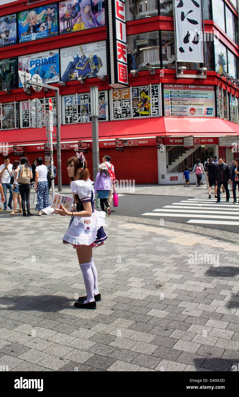 Akihabara girl hi-res stock photography and images - Alamy