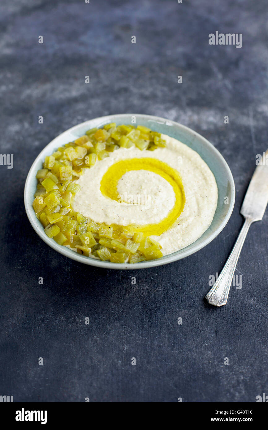 Black pepper dip hires stock photography and images Alamy