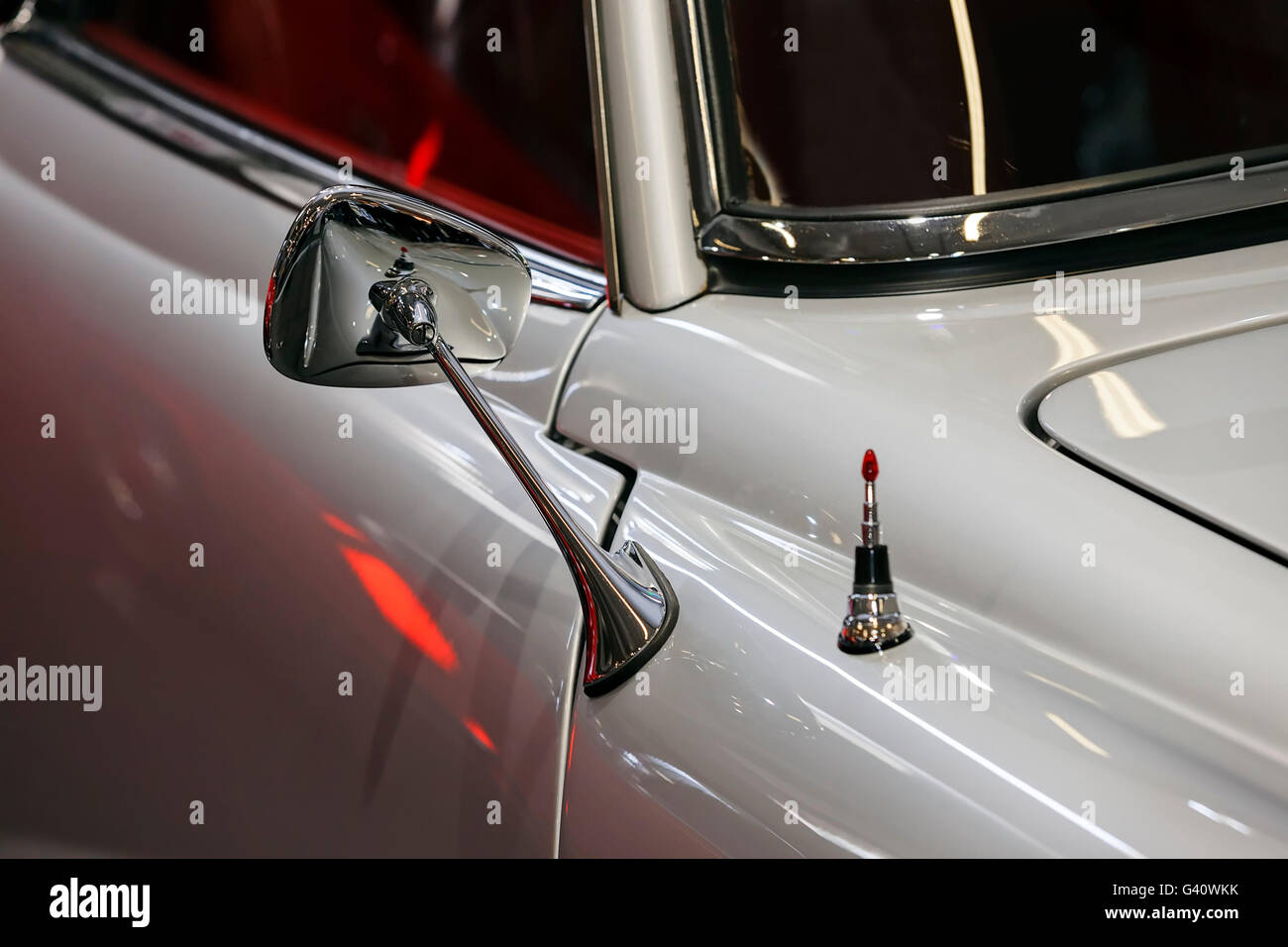Front retro rear view mirror on the car Stock Photo - Alamy