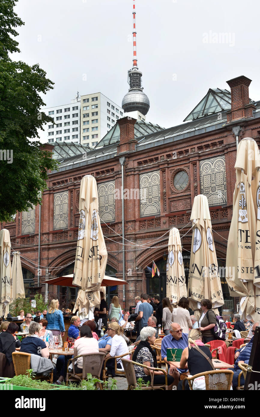 Hackescher Markt Scheunenviertel outdoor café bar pub restaurant people ...