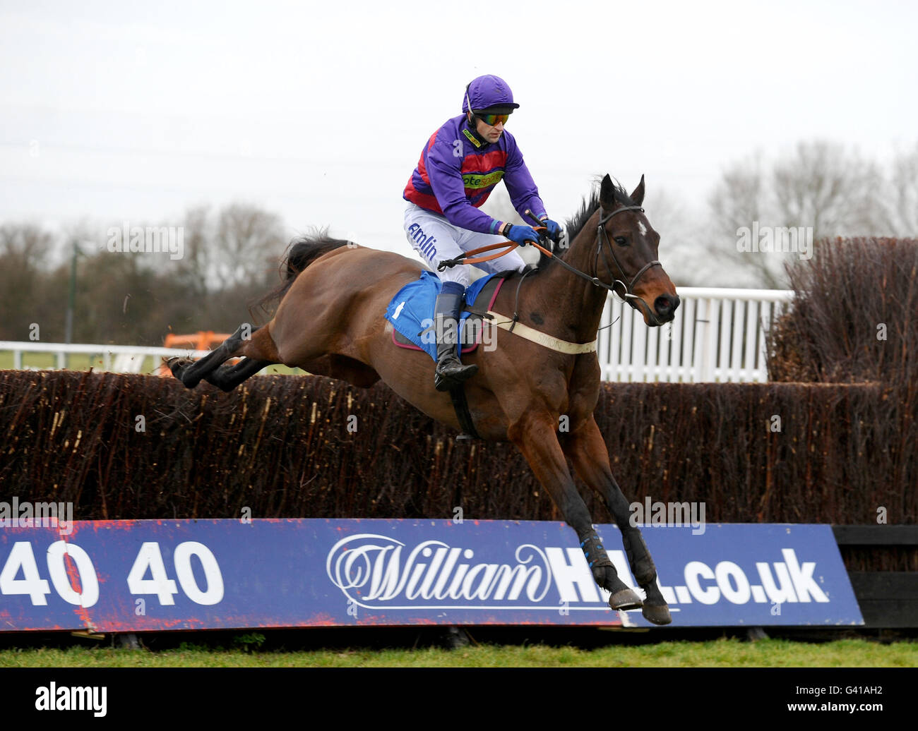 Huntingdon Races General view huntingdon racecourse hi-res stock photography and images ...
