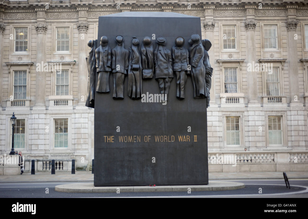 World war ii buildings hi-res stock photography and images - Alamy