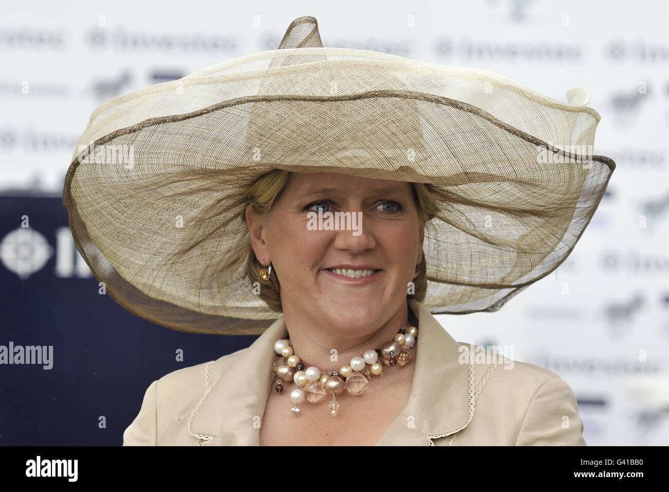 Clare balding bbc sport hires stock photography and images Alamy