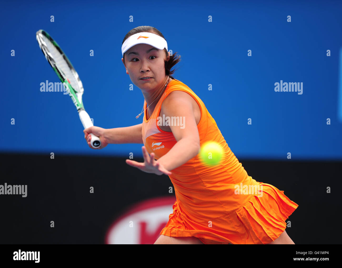 Tennis - 2011 Australian Open - Day Two - Melbourne Park. China's Shuai Peng in action against Ukraine's Kateryna Bondarenko Stock Photo