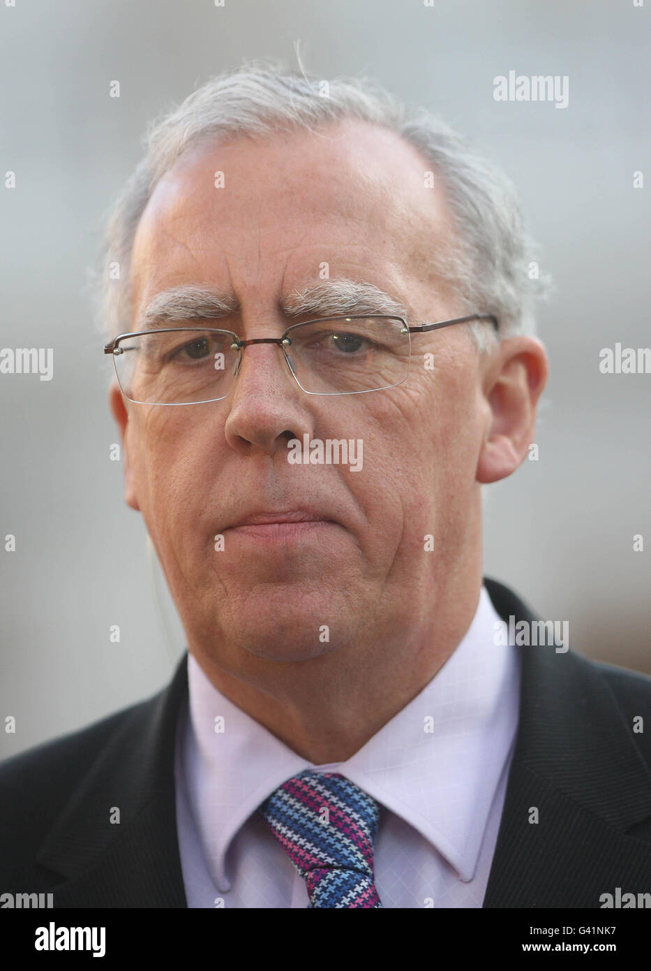 Tony Killeen who resigned his Defence Minister portfolio speaking at Leinster House, Dublin, as Taoiseach Brian Cowen confirmed Ireland will hold a general election on Friday March 11. Stock Photo